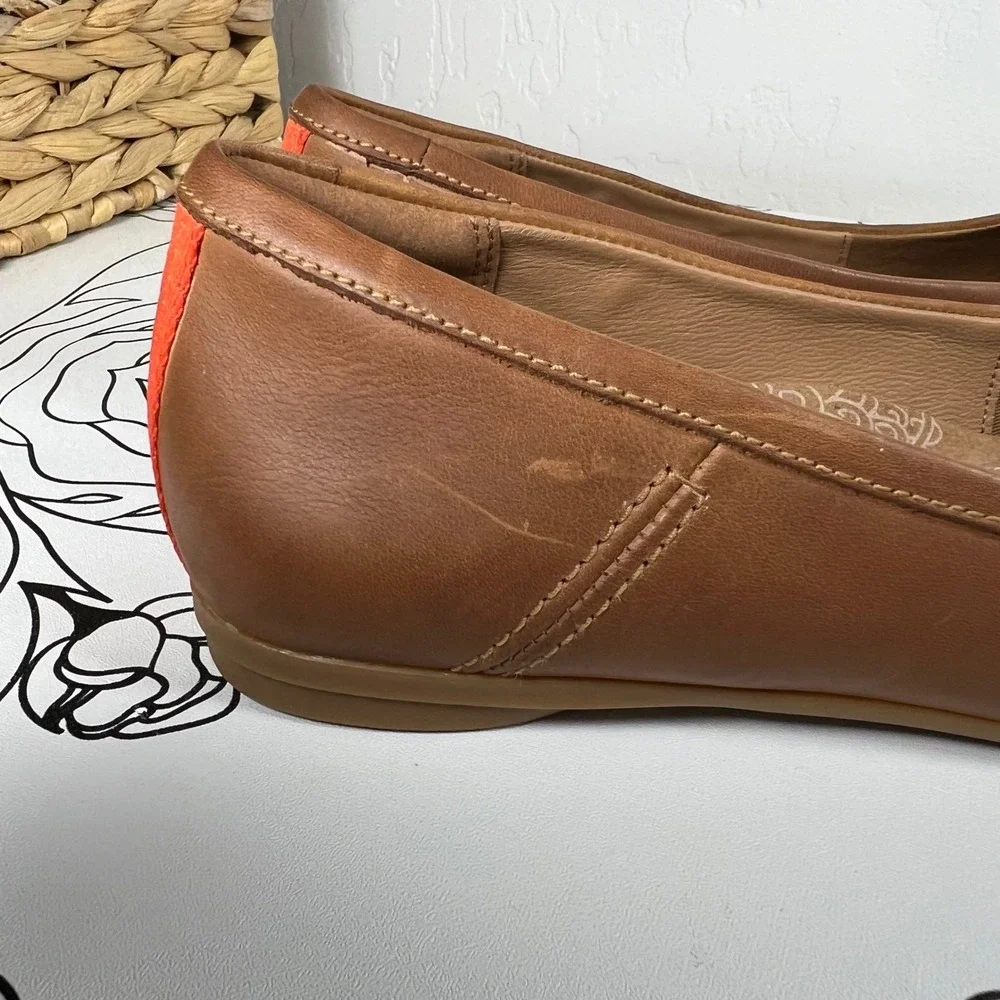 Clarks Women's Canebay Plain leather ballet flats Tan Brown Orange Stripe 8.5 M